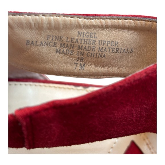 Adrienne Vittadini Pumps Womens 7 M Red Nigel Cutout Suede Chunky Block‎ Heels - Picture 11 of 13